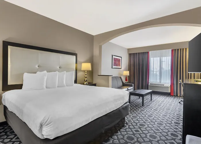 Best Western Plus Laredo Inn & Suites